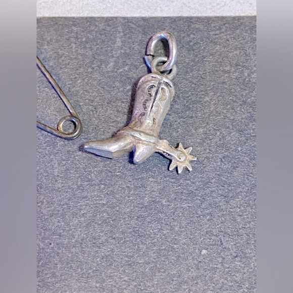 4 Vintage Southwest theme Pendant Charms including Guitar, Cowboy Boot, & Pipe - Picture 9 of 16